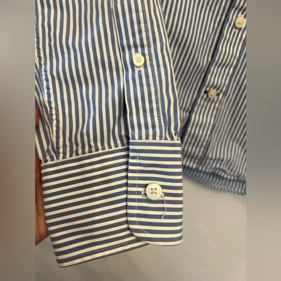 Abercrombiemvie & Fitch mens muscle button down blue white stripes medium - Picture 4 of 5